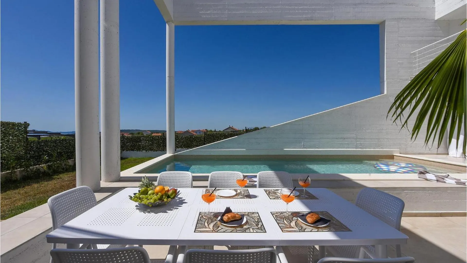 Villa Dante Debeljak